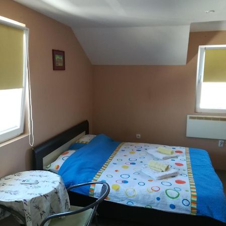 Zen Apartmani Novi Sad Ngoại thất bức ảnh