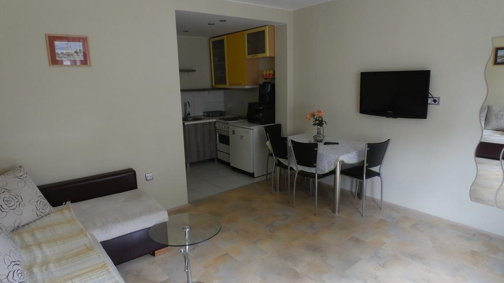 Zen Apartmani Novi Sad Ngoại thất bức ảnh